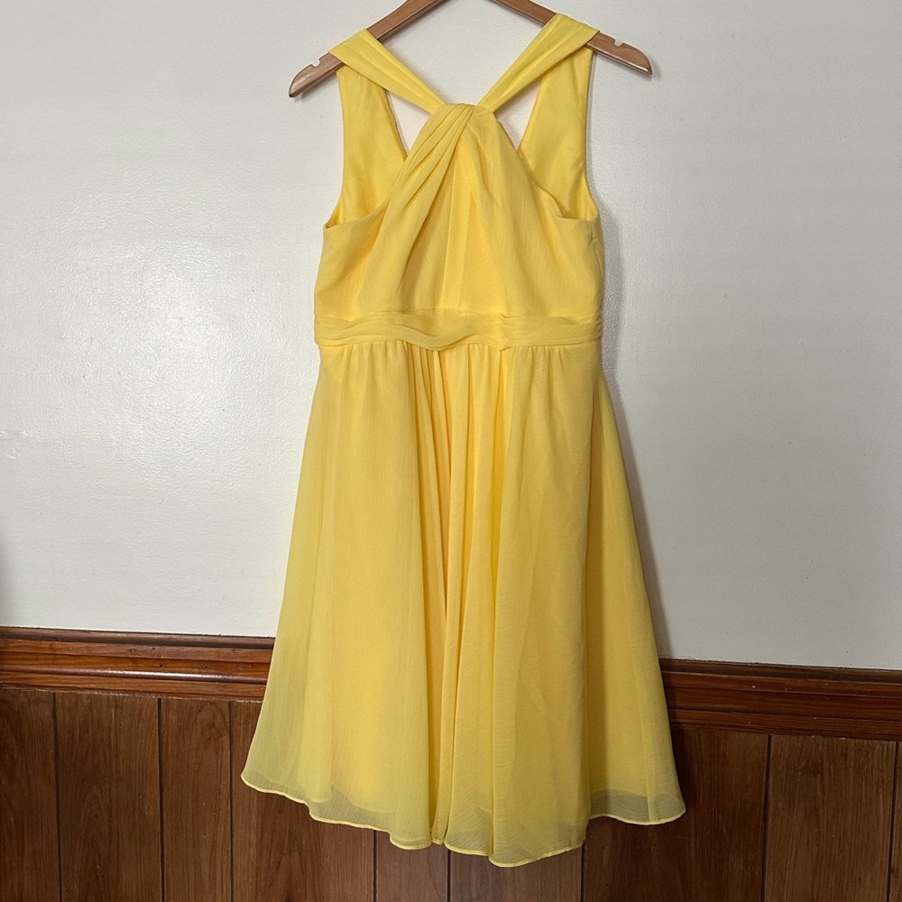 David’s Bridal Halter Neck A-Line Dress Size 12 Yellow Bridesmaid Chiffon Flowy